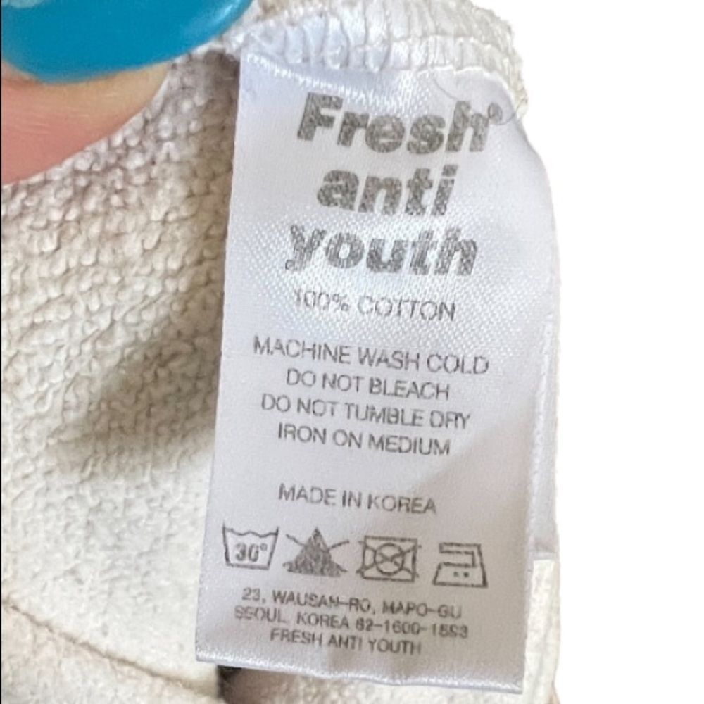 Fray "Fresh" Sweatshirt - Picture 6 of 6